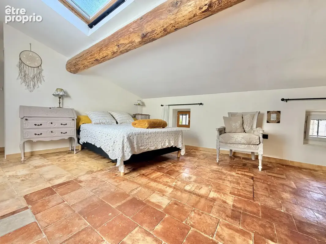 Une propriété d’exception, avec 5 chambres en suite et une terrasse ensoleillée - photo 11