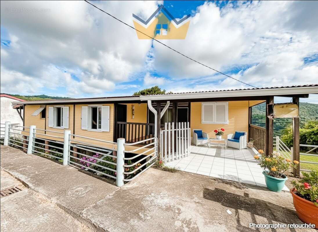 Maison à RIVIERE-PILOTE