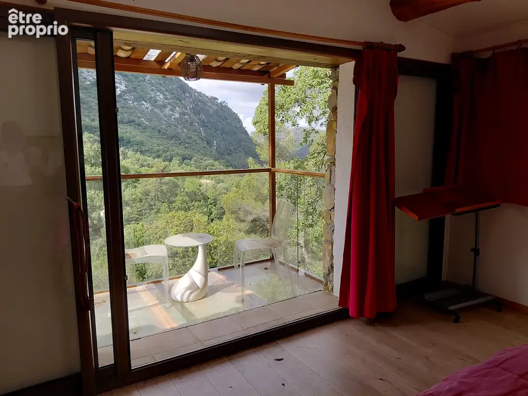 Maison à vendre avec 26200m² de terrain à PEILLE - photo 9