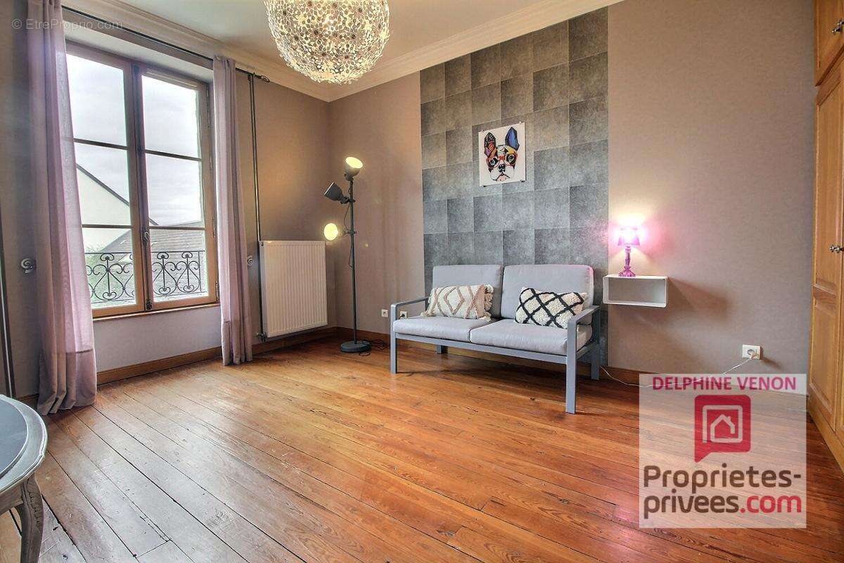 Maison à CHATEAUNEUF-SUR-LOIRE