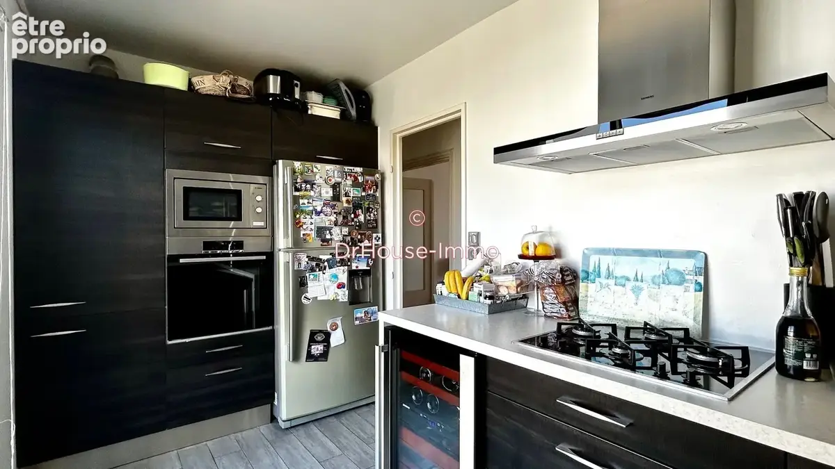 Appartement 2 pièces 75 m² à vendre à Toulon (83000) - photo 5