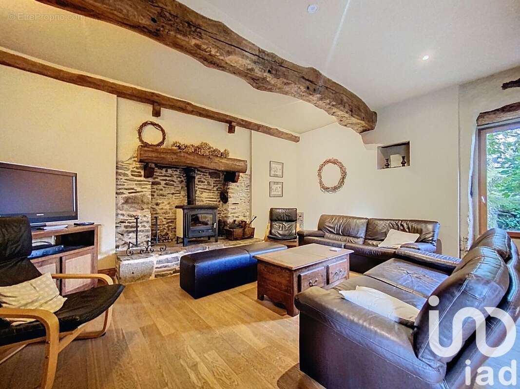 Photo 2 - Maison à PLEINE-FOUGERES