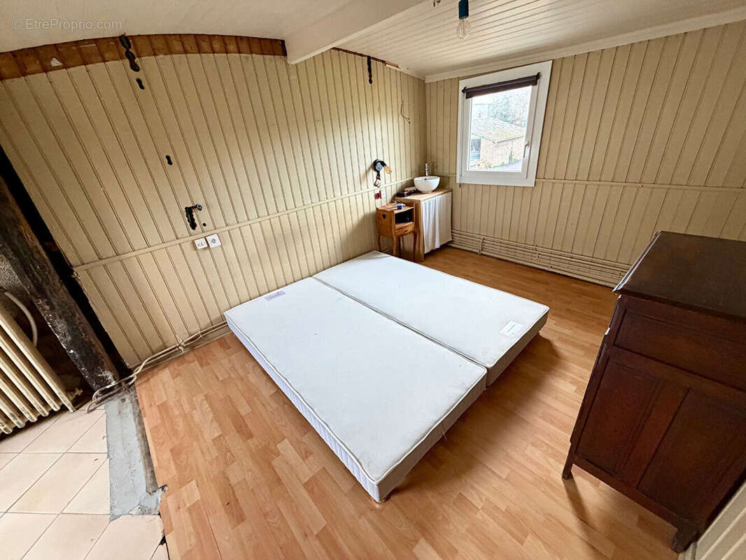 Maison à BONNIERES-SUR-SEINE