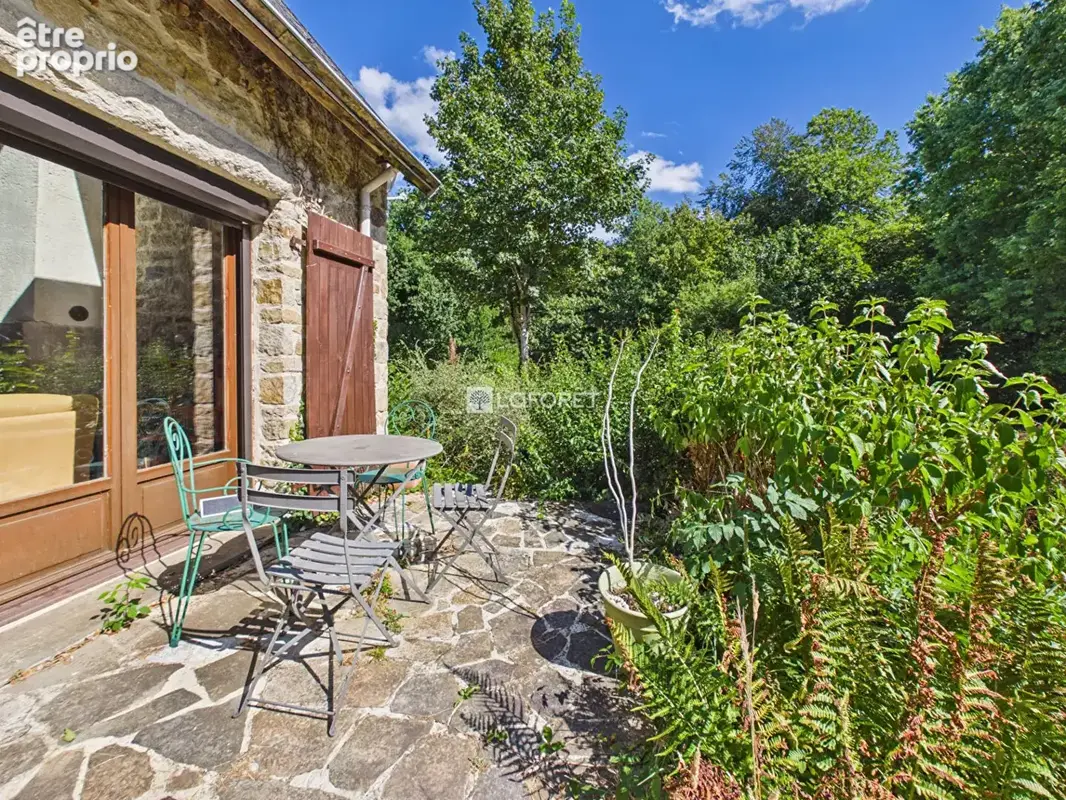 Pont-l'Abbé  : Maison sur plus de 8 000 m² de terrain - photo 2