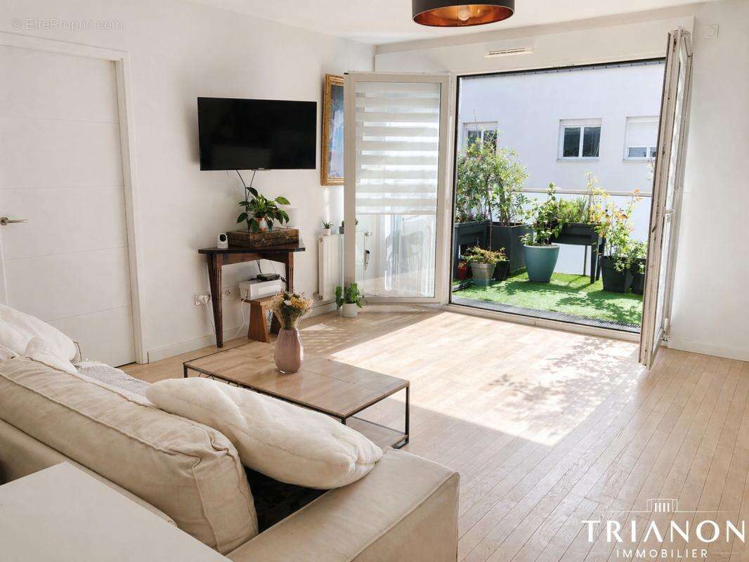 Appartement à CLICHY