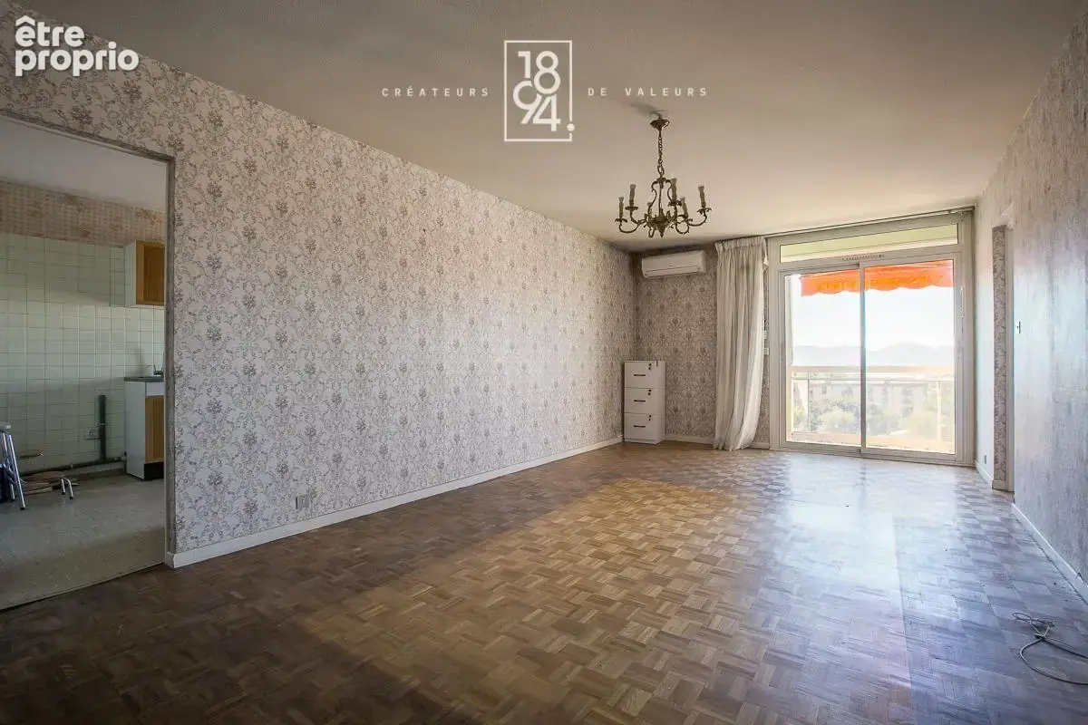 Appartement T4 à Vendre Marseille 13012  Les Borromées  Vue dégagée mer  80m²  5eme étage  ascenseur - photo 3