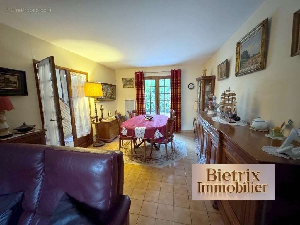 Maison à L&#039;ISLE-ADAM