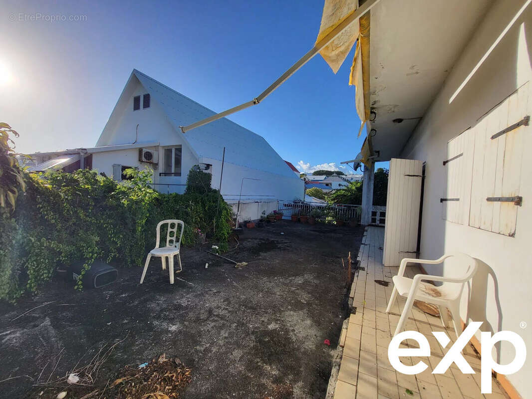 Maison à SAINT-PIERRE