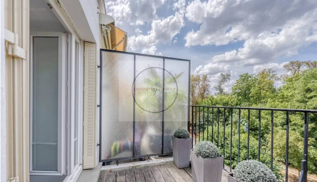 Appartement à NOGENT-SUR-MARNE