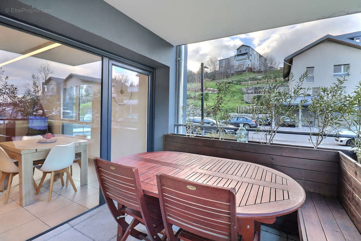 Appartement à JACOB-BELLECOMBETTE