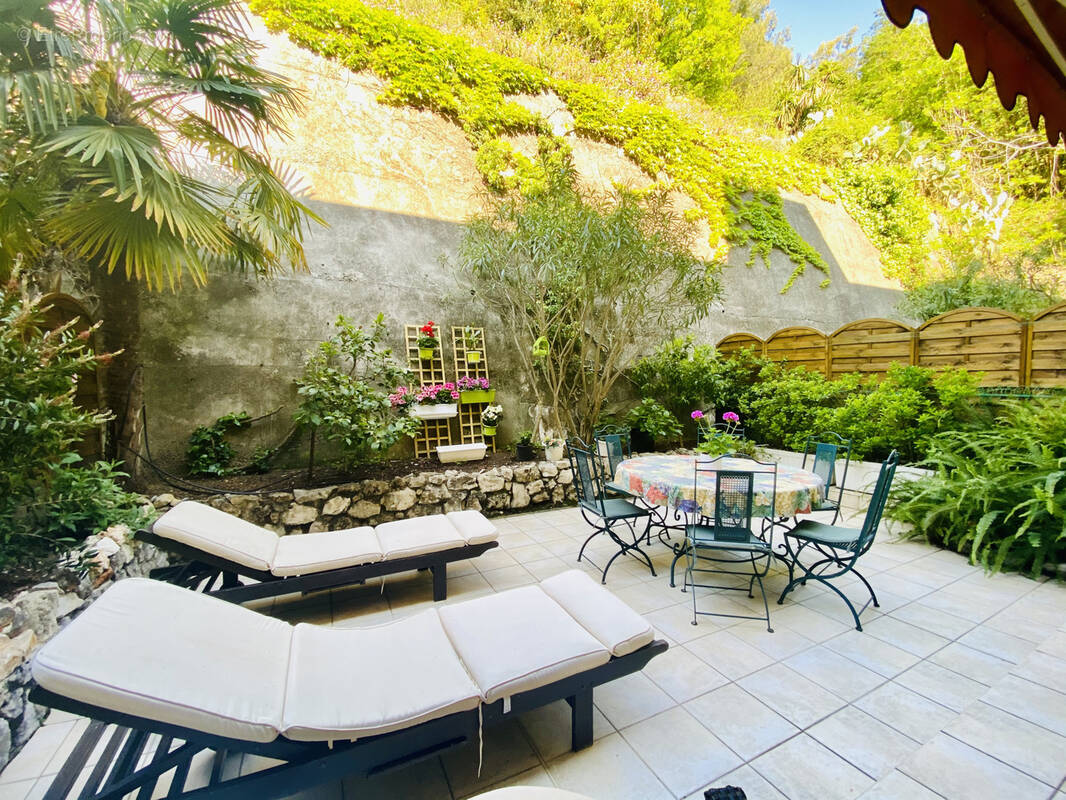 Appartement à MENTON