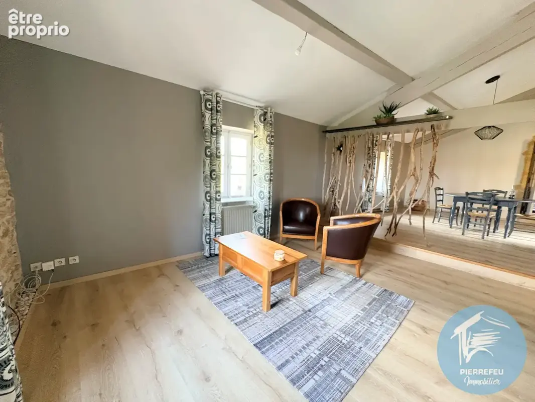 Maison de village + cour, jardin et garage - photo 3