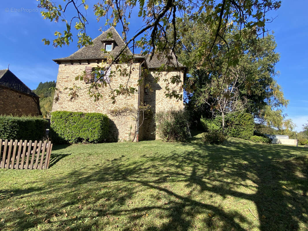 Maison à LAVAL-DE-CERE