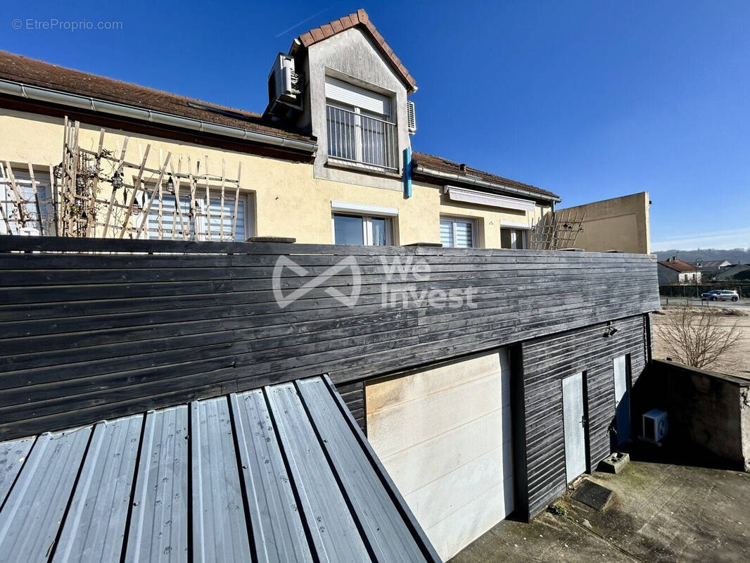 Appartement à MOUROUX