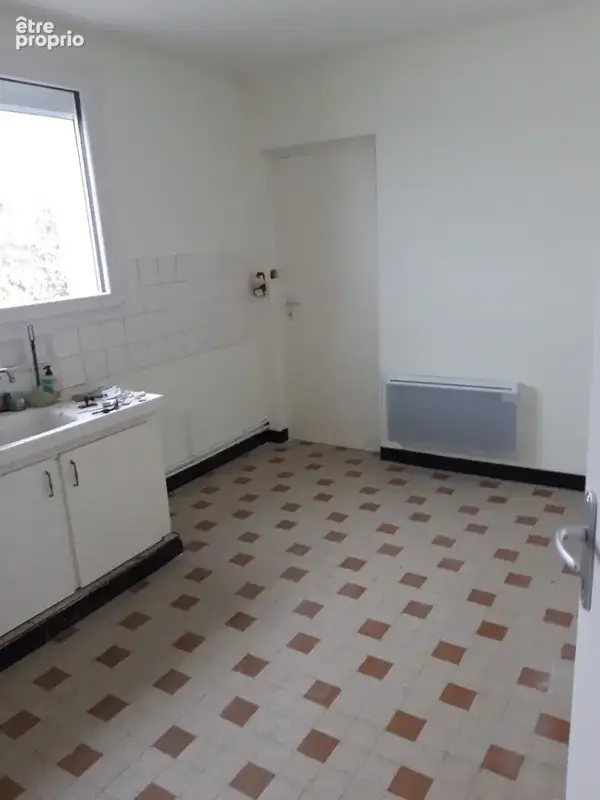 Deux maisons à rénover  sur la même parcelle une de 75.78 et une de 88.22 - photo 6