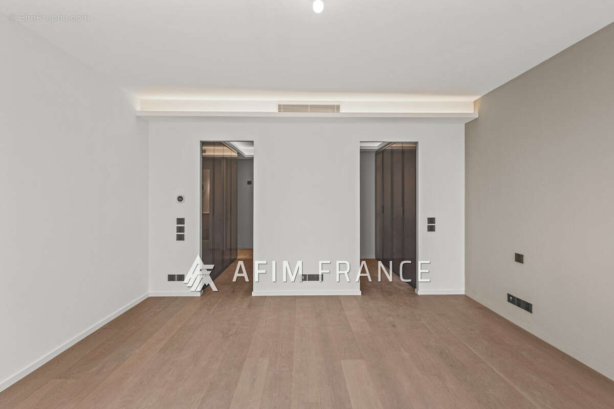Appartement à CAP-D'AIL