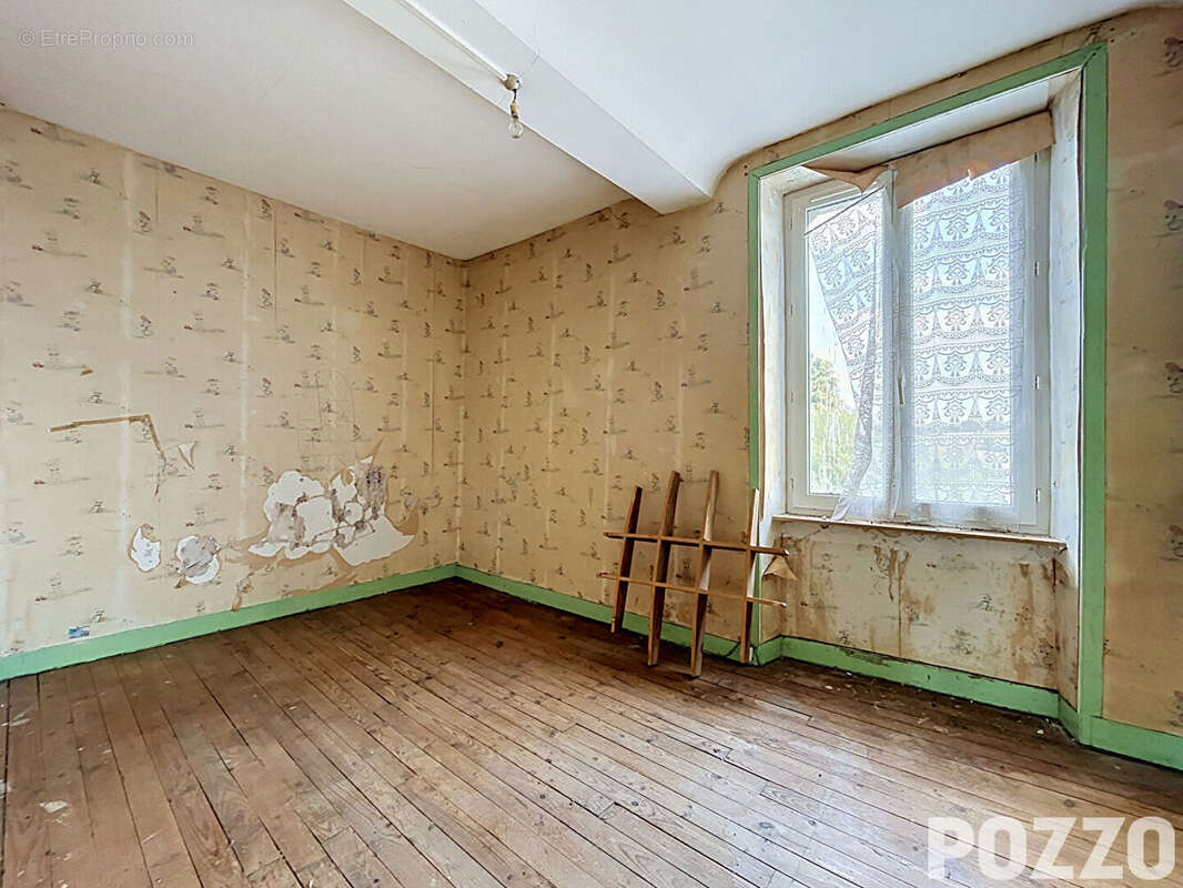 Maison Montbray 9 pièces - photo 8