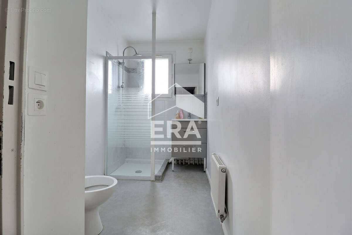 Appartement à STAINS