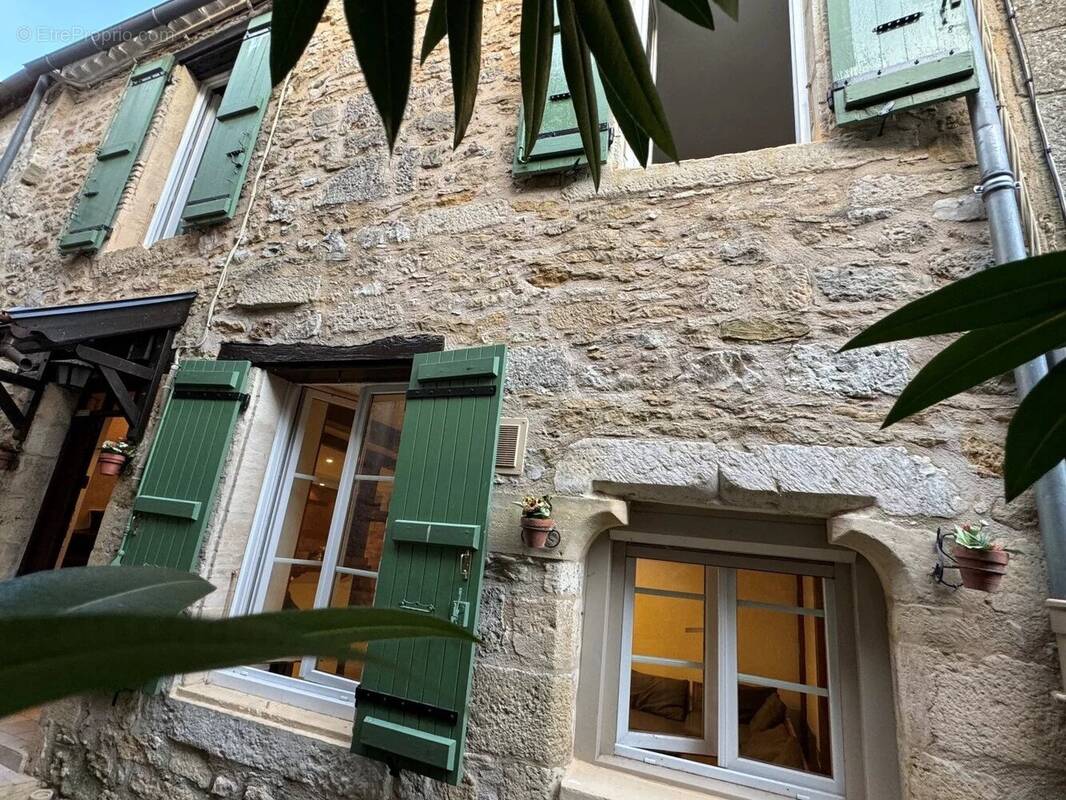 Maison à PUY-L'EVEQUE