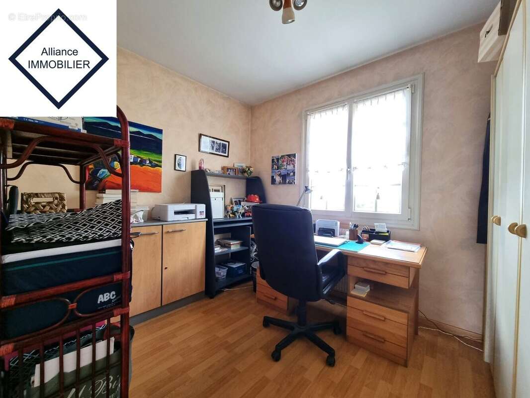 Maison à MONTAUBAN-DE-BRETAGNE