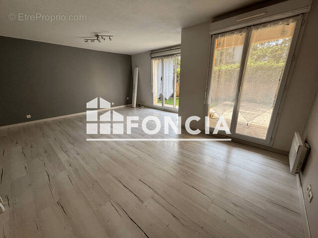 Appartement à MANTES-LA-VILLE