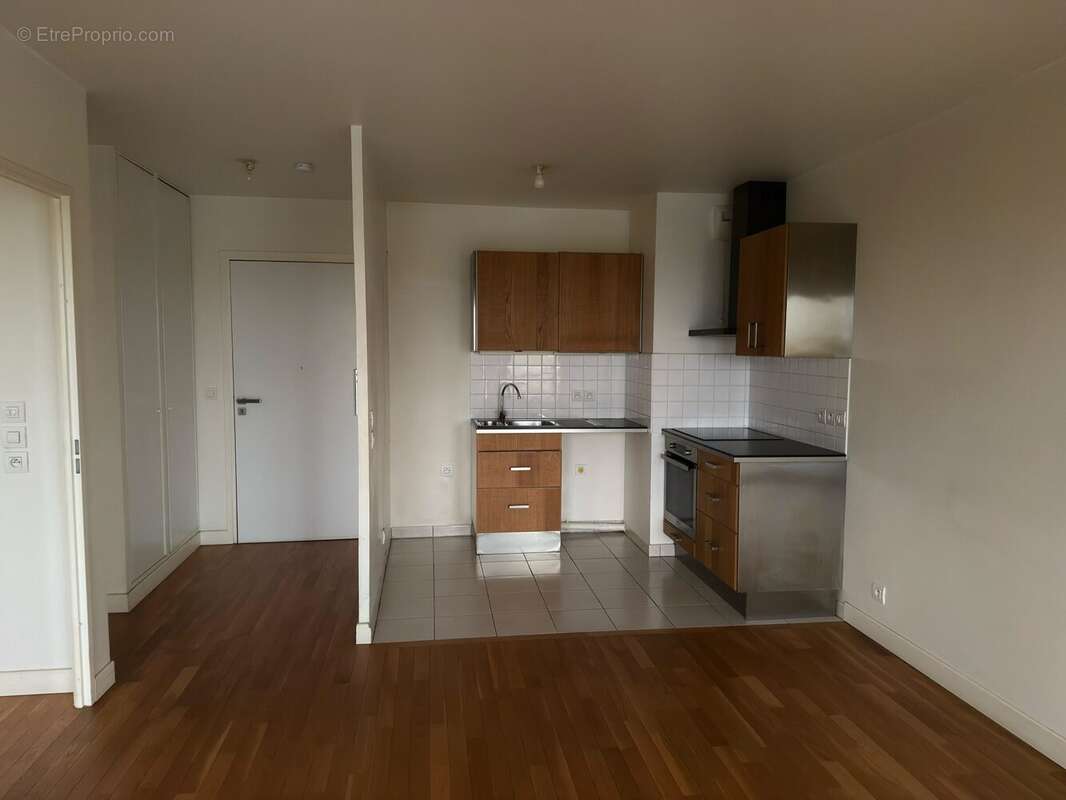 Appartement à ISSY-LES-MOULINEAUX