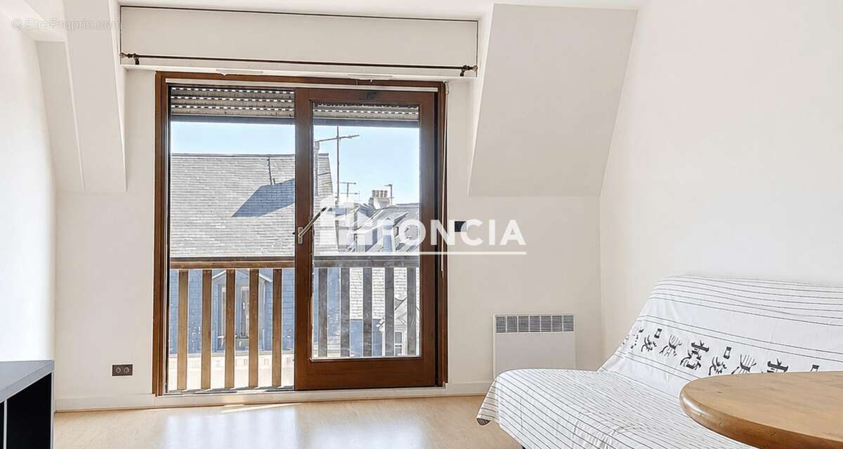 Charmant appartement de 45 m² - Place Morny - photo 3
