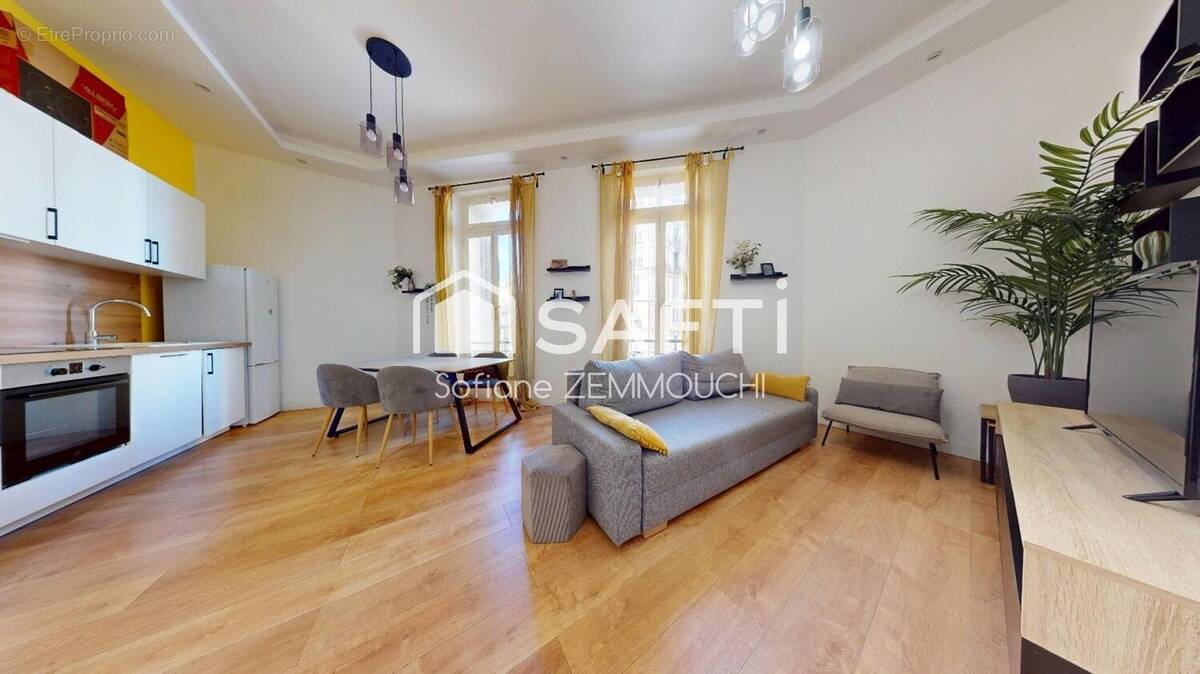 Photo 1 - Appartement à MARSEILLE-2E