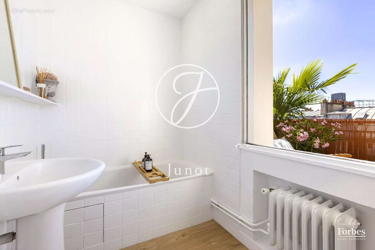 Appartement à PARIS-5E