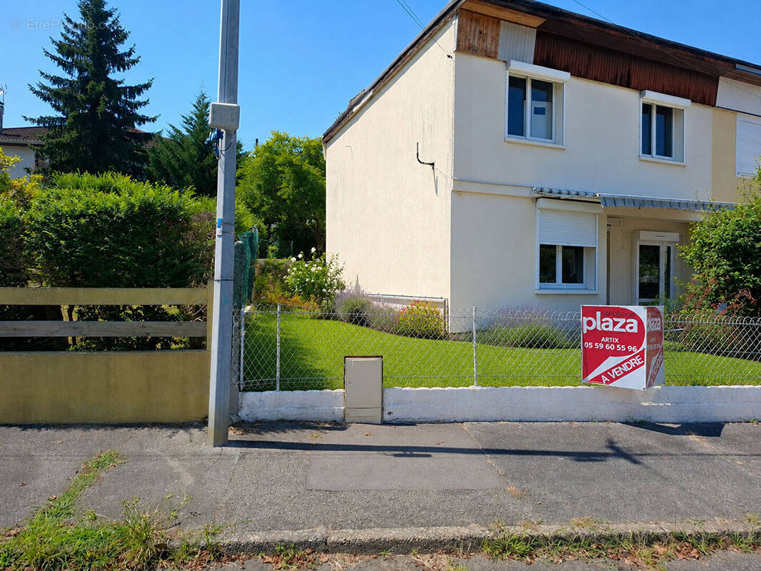 Maison 5 pièces 85 m² · à Mourenx · 85 m² · 129 000 €
