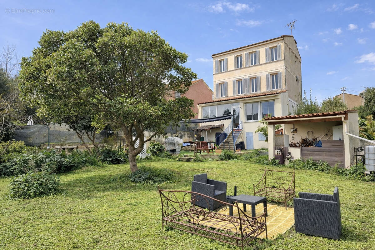 Maison à LA SEYNE-SUR-MER