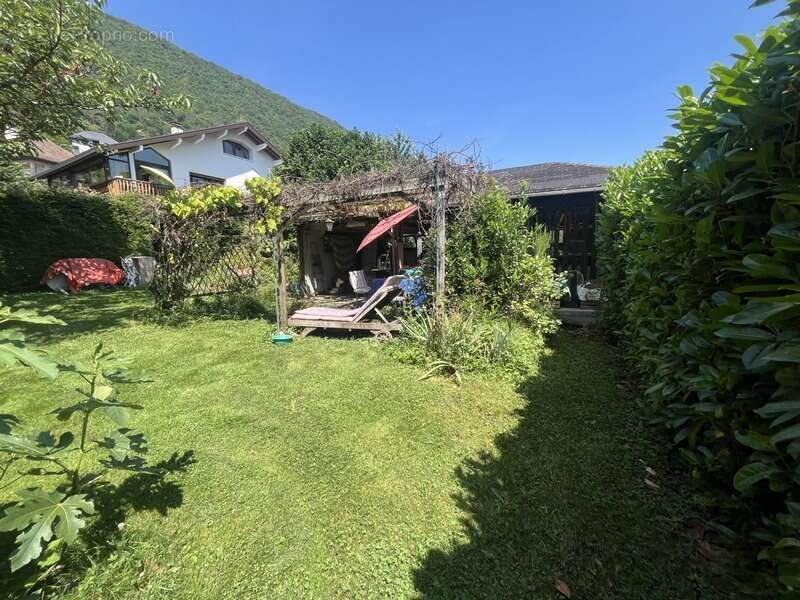 Appartement à SAINT-JORIOZ