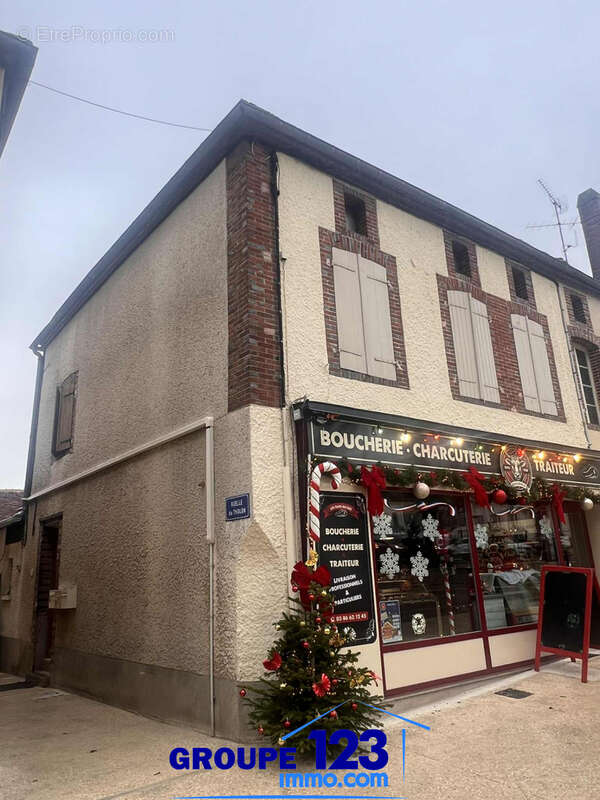 Appartement à AILLANT-SUR-THOLON