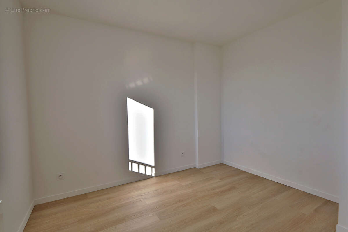 Appartement à PONT-EVEQUE