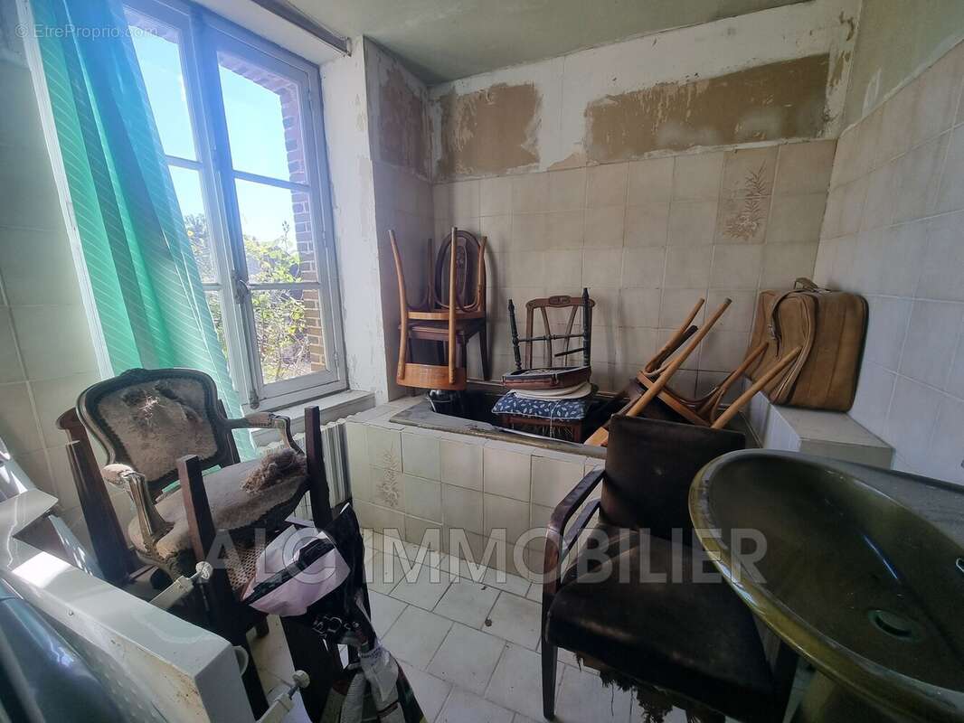 Appartement à MOULINS-LA-MARCHE