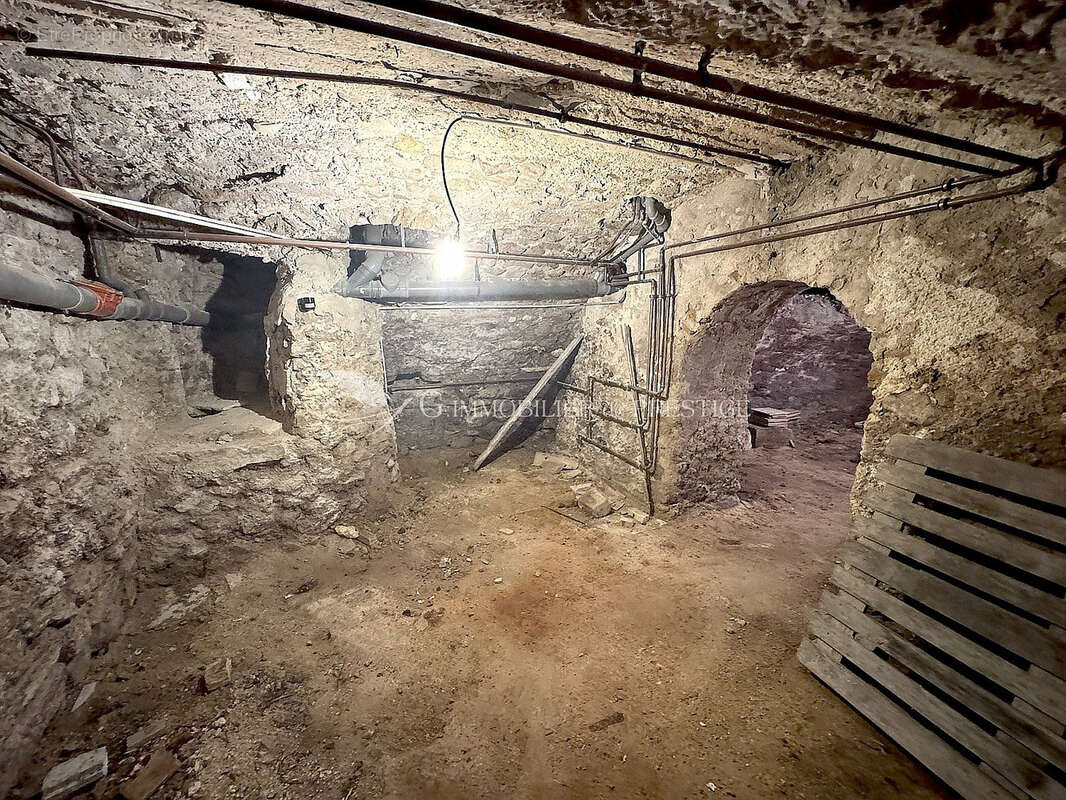 Maison à MALEMORT-DU-COMTAT