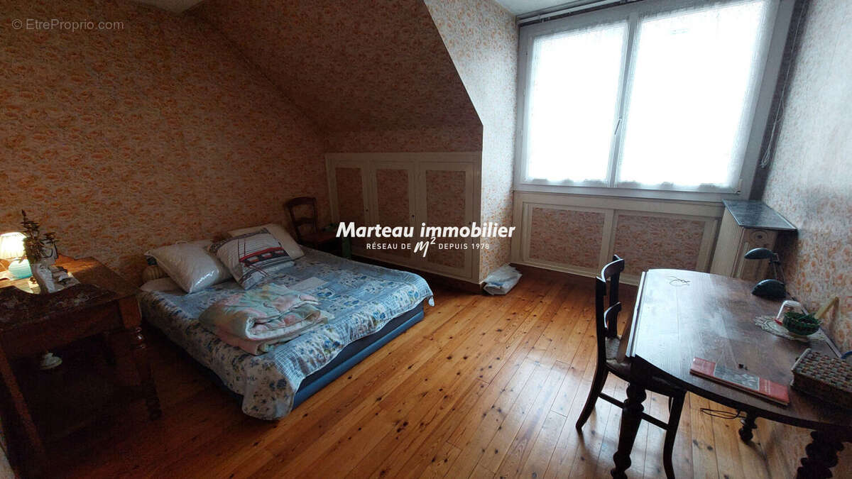 Maison à YVRE-L&#039;EVEQUE