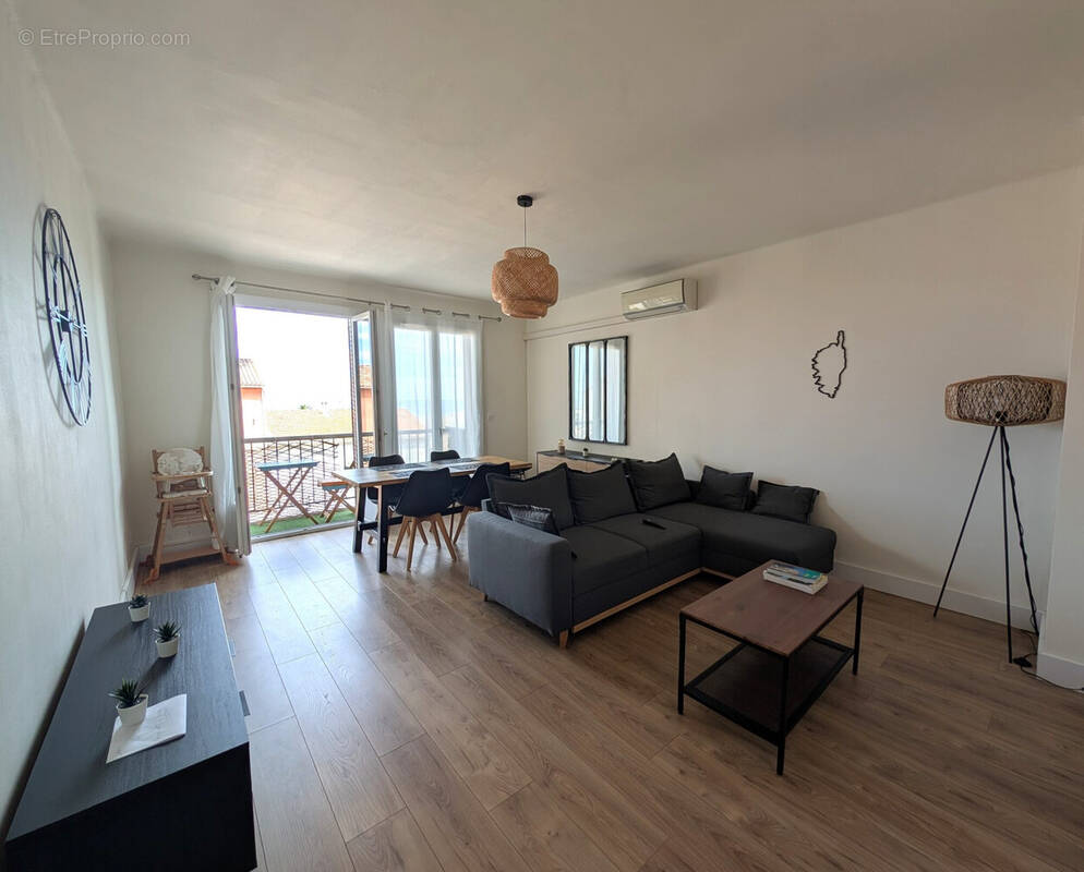 Appartement à SARI-SOLENZARA