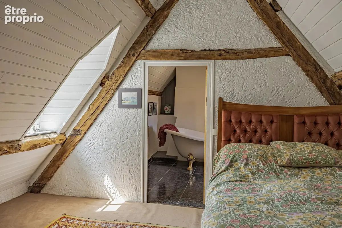 À 10 minutes de Cahors : belle propriété en pierre avec 3 chambres, une annexe et une piscine - photo 14