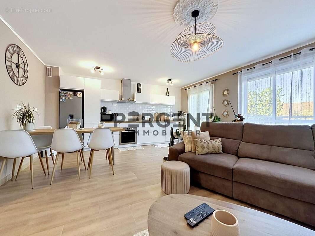 Appartement à CHARLEVILLE-MEZIERES
