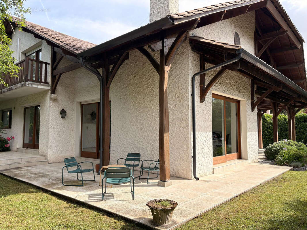 Maison à PESSAC
