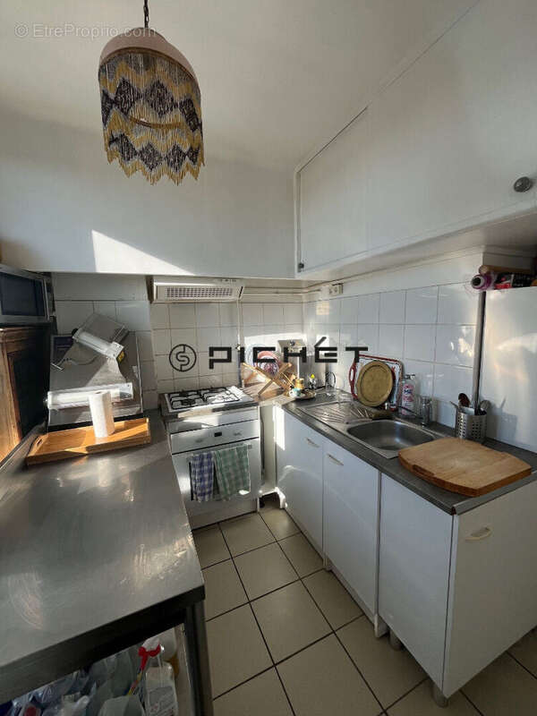 Appartement à MARSEILLE-12E