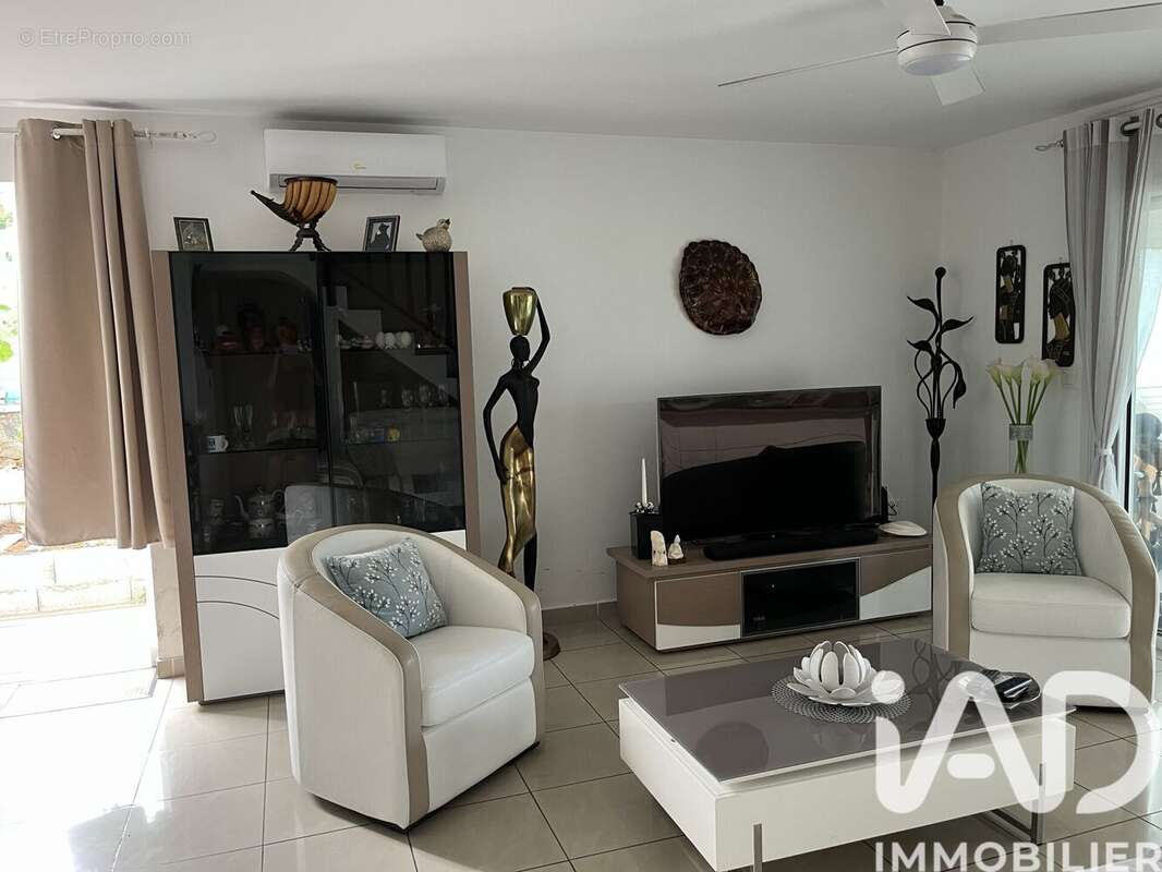 Photo 8 - Maison à SAINT-PIERRE