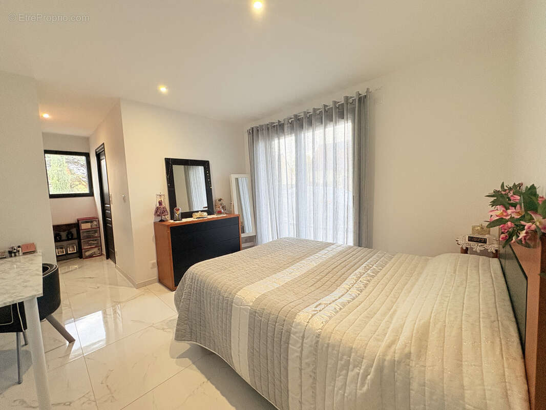 Maison à BALLAN-MIRE