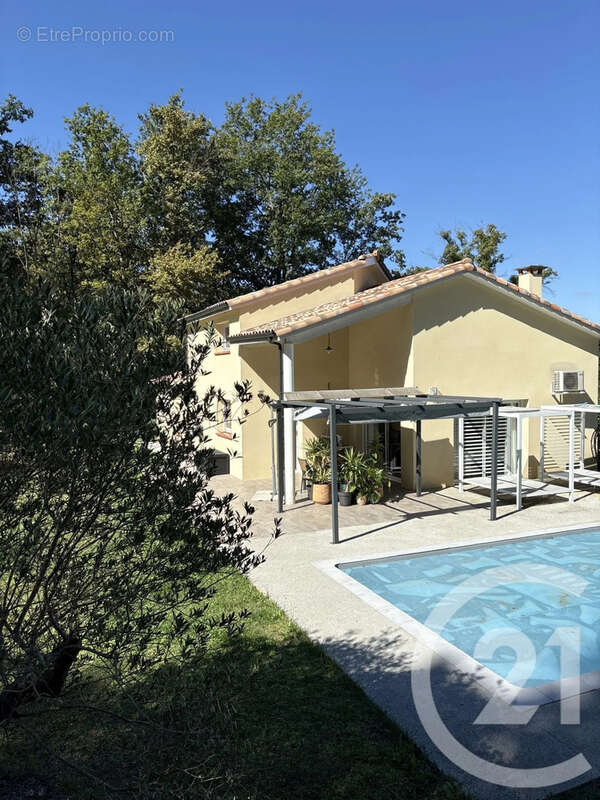 Maison à CASTANET-TOLOSAN