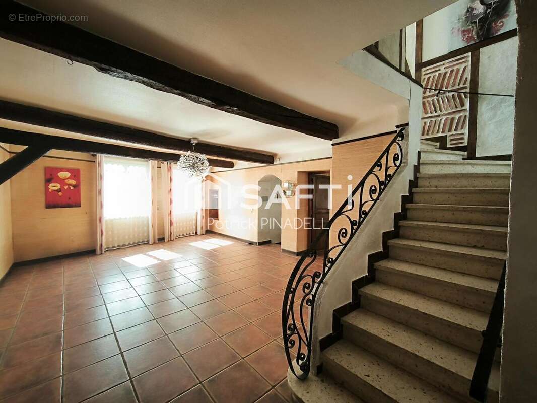 Photo 5 - Maison à LATOUR-DE-FRANCE