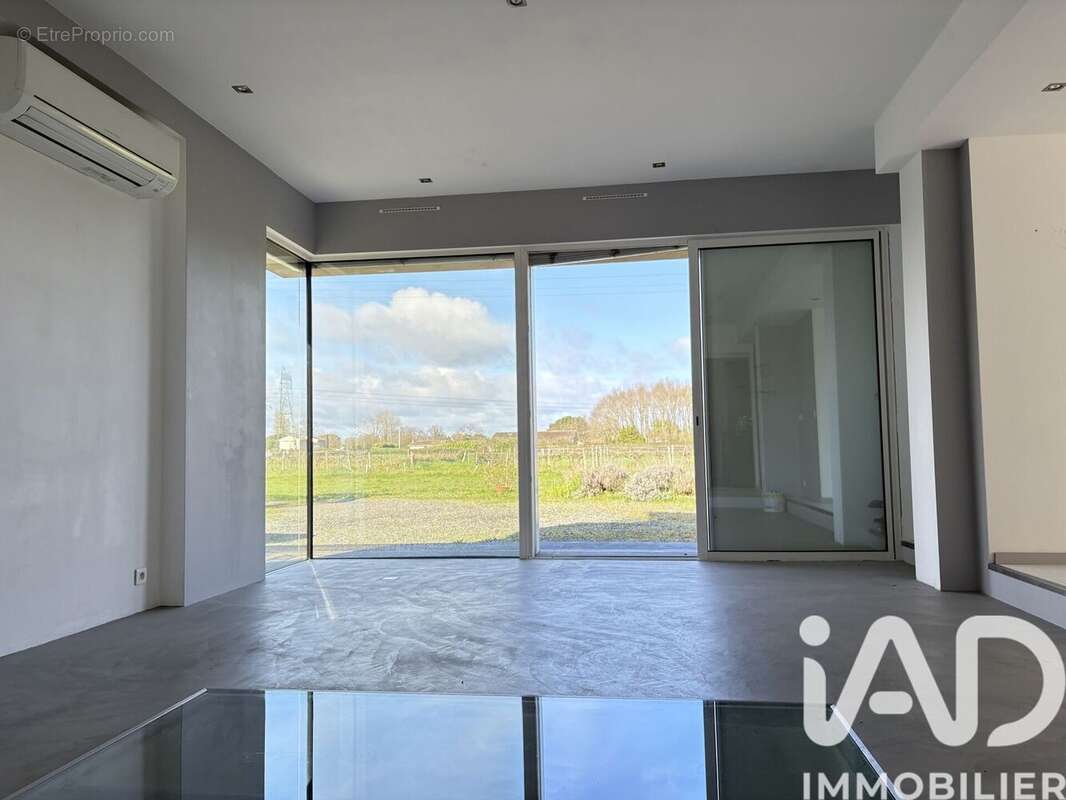 Photo 8 - Maison à AMBARES-ET-LAGRAVE