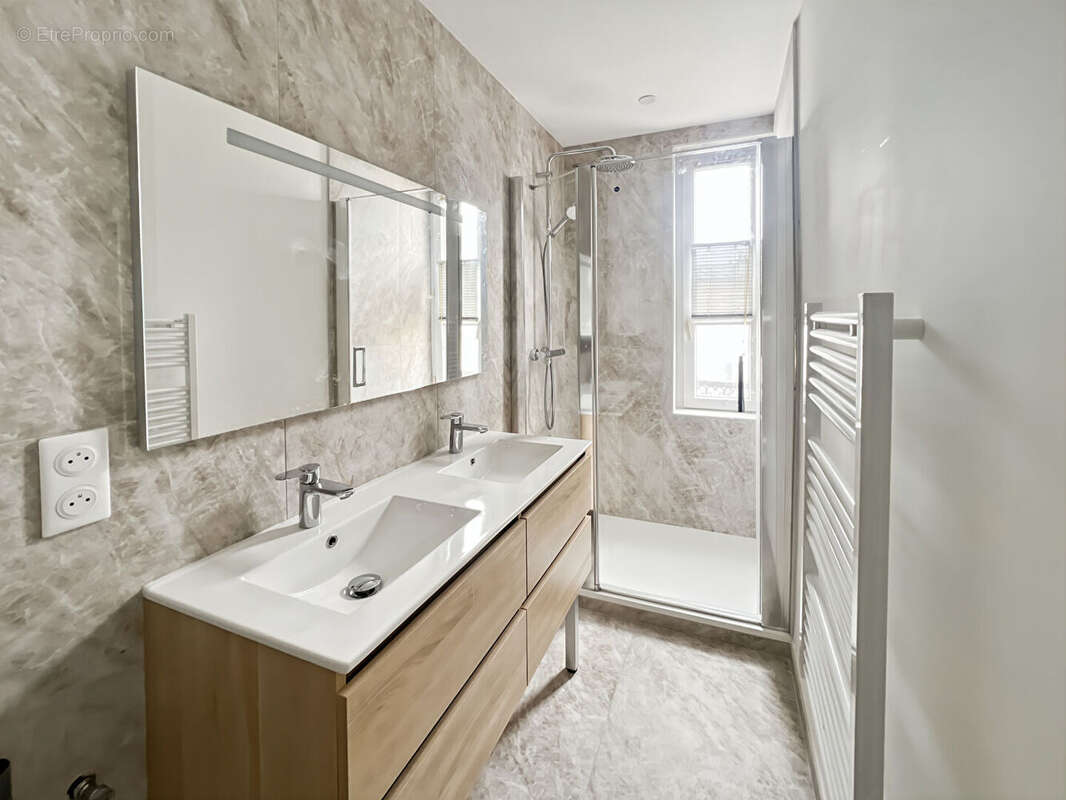 Appartement Paris 4 pièce(s) 91 m2 - photo 11