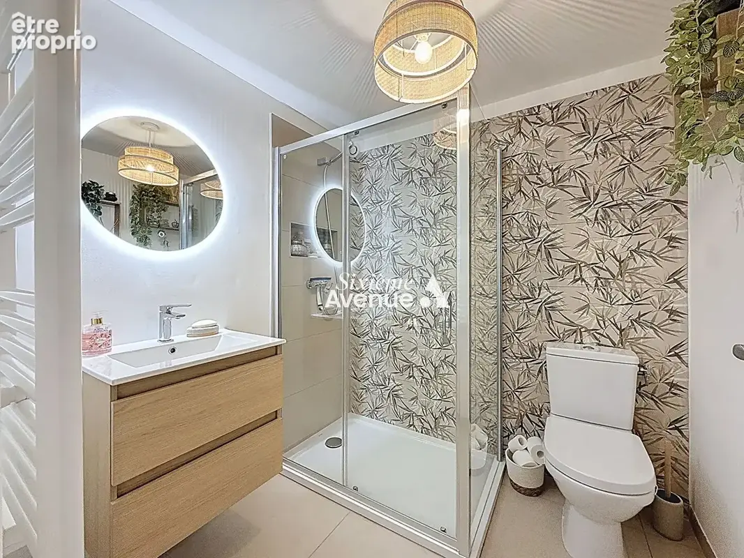 A vendre à Grasse Saint Antoine Maison 6 Pièces de148m² avec jardin, piscine et garage. - photo 12
