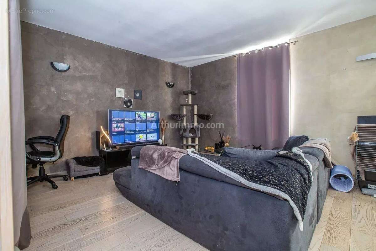 Appartement à VIRIEU-LE-GRAND